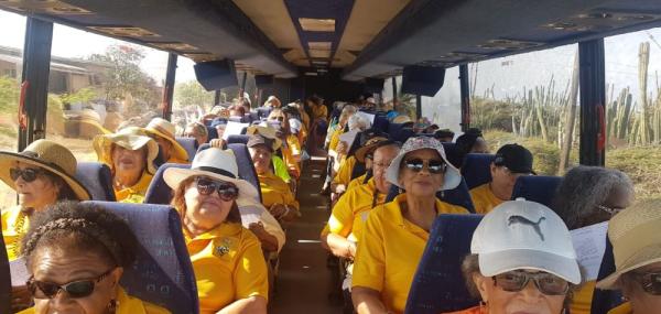 BUS Scavenger Hunt "Spion ariba mi Isla"